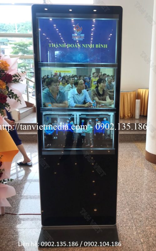 Cho thuê standee điện tử tại đại hội đoàn ninh bình chia 3 màn hình