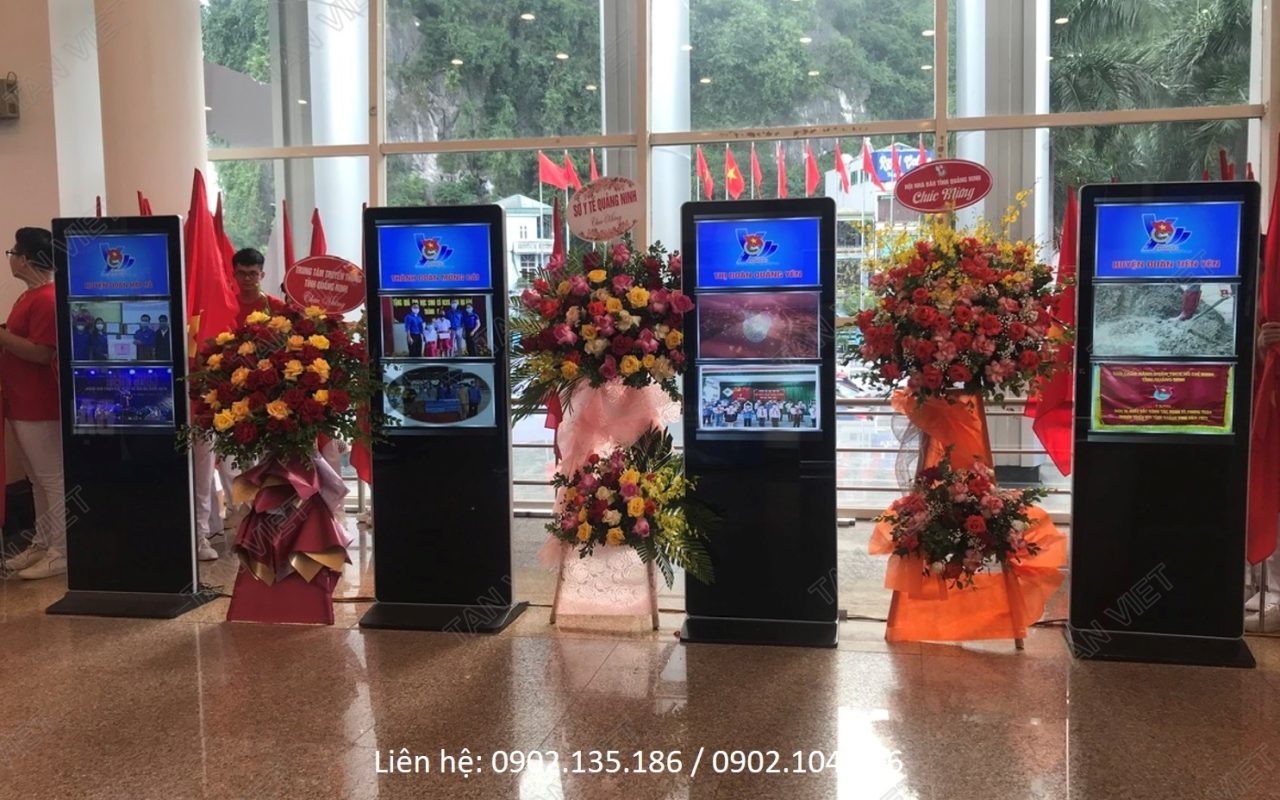 Quá đẹp với dịch vụ cho thuê standee điện tử của Tân Việt